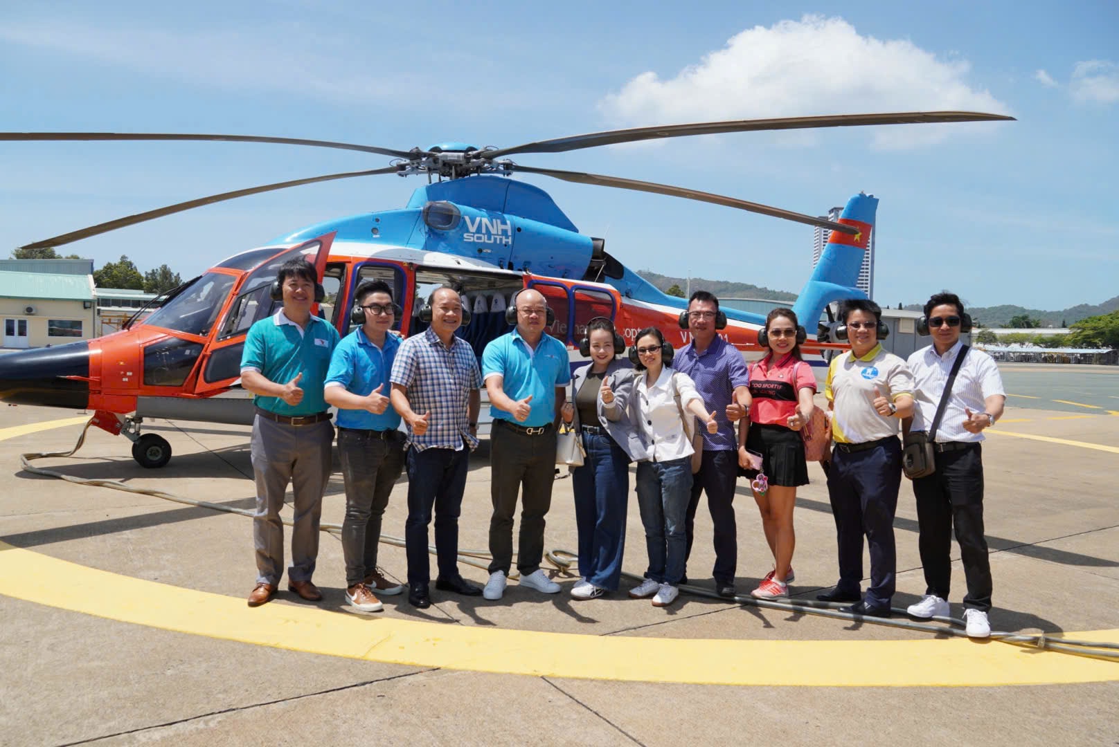 Tour trực thăng TPHCM 2026: Trải nghiệm ngắm cảnh biển từ trên cao - Ảnh 5.