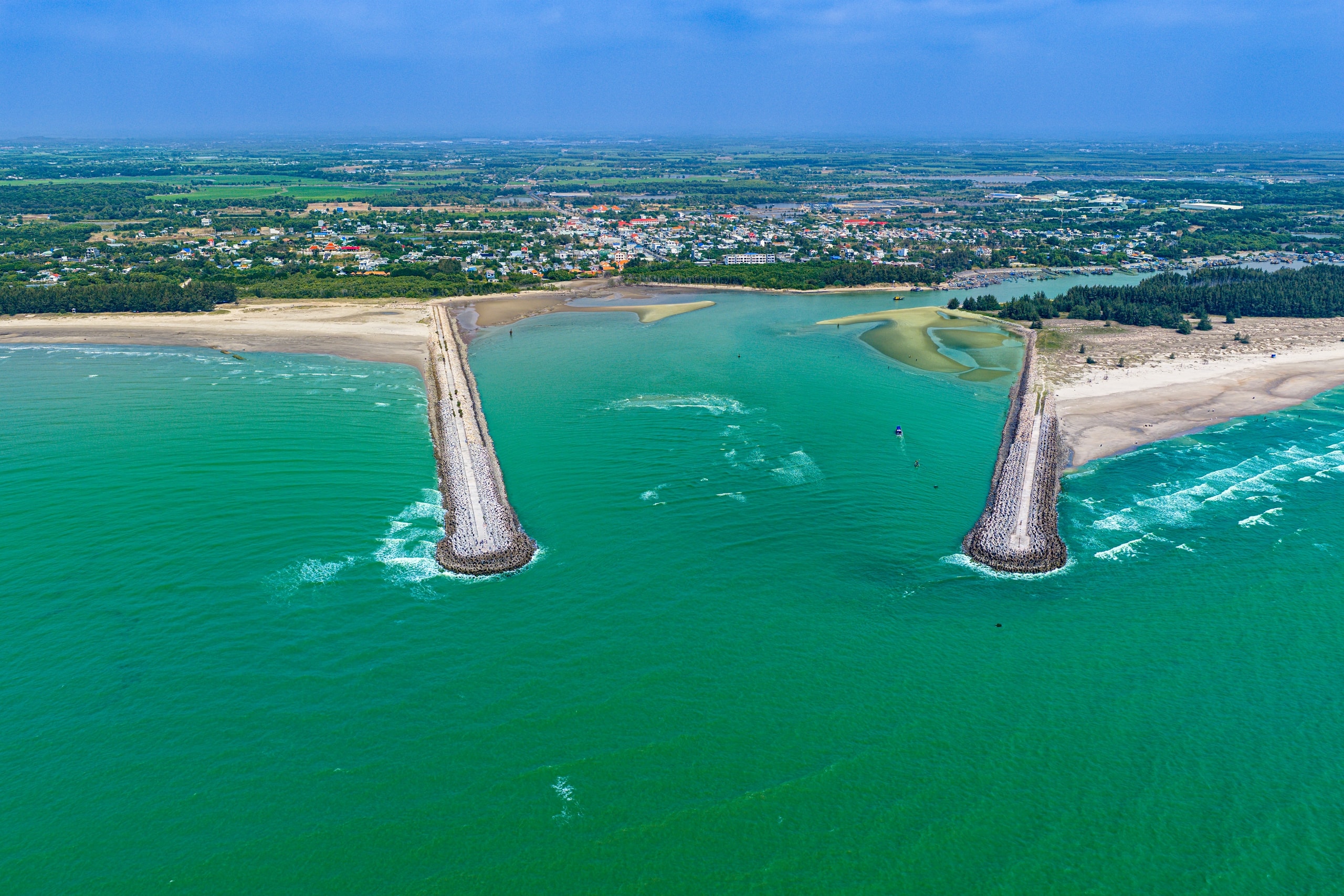 Tour trực thăng TPHCM 2026: Trải nghiệm ngắm cảnh biển từ trên cao - Ảnh 6.