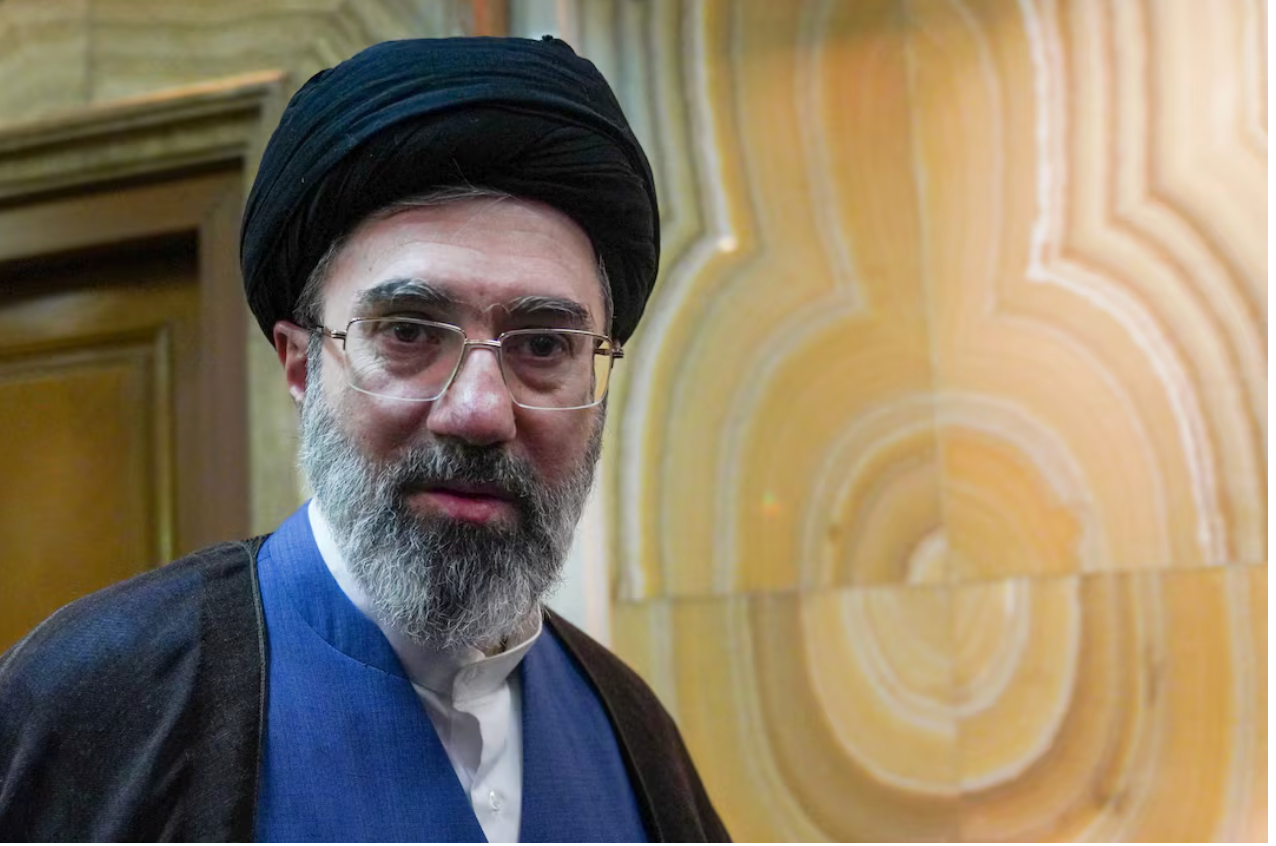 Lãnh tụ Tối cao mới của Iran, Mojtaba Khamenei.