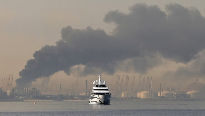 Hộ chiếu nhiều nước Trung Đông tăng hạng giữa xung đột