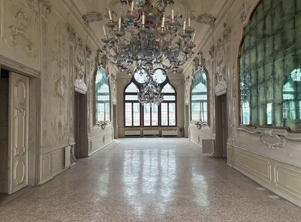 Cung điện Ca' Giustinian Faccanon là địa điểm diễn ra Venice Art Biennale 2026.