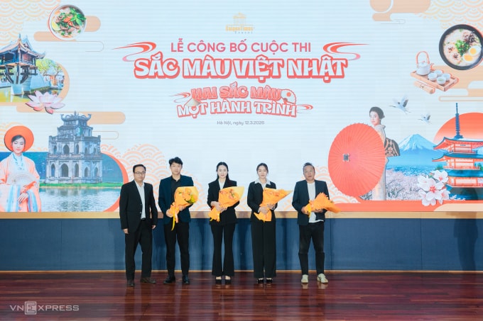 Đại diện ban tổ chức cuộc thi tại lễ công bố. Ảnh: Tùng Đinh