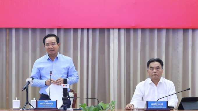 Chủ tịch UBND TP HCM Nguyễn Văn Được, Phó chủ tịch thường trực UBND TP HCM Nguyễn Lộc Hà chủ trì hội thảo, chiều 13/3. Ảnh: An Phương