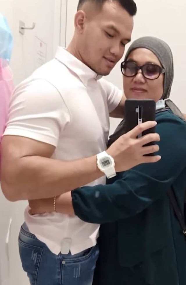 Chàng trai 28 lấy vợ 51 tuổi,  - Ảnh 2.