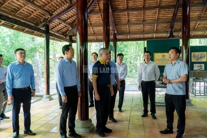 VIDEO: Ngẩn ngơ trước vẻ đẹp thơ mộng của "lá phổi xanh" Dầu Tiếng - Ảnh 6.