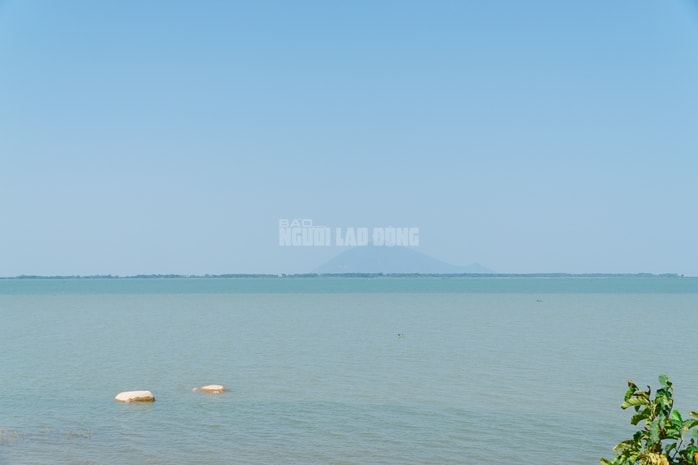 VIDEO: Ngẩn ngơ trước vẻ đẹp thơ mộng của "lá phổi xanh" Dầu Tiếng - Ảnh 26.