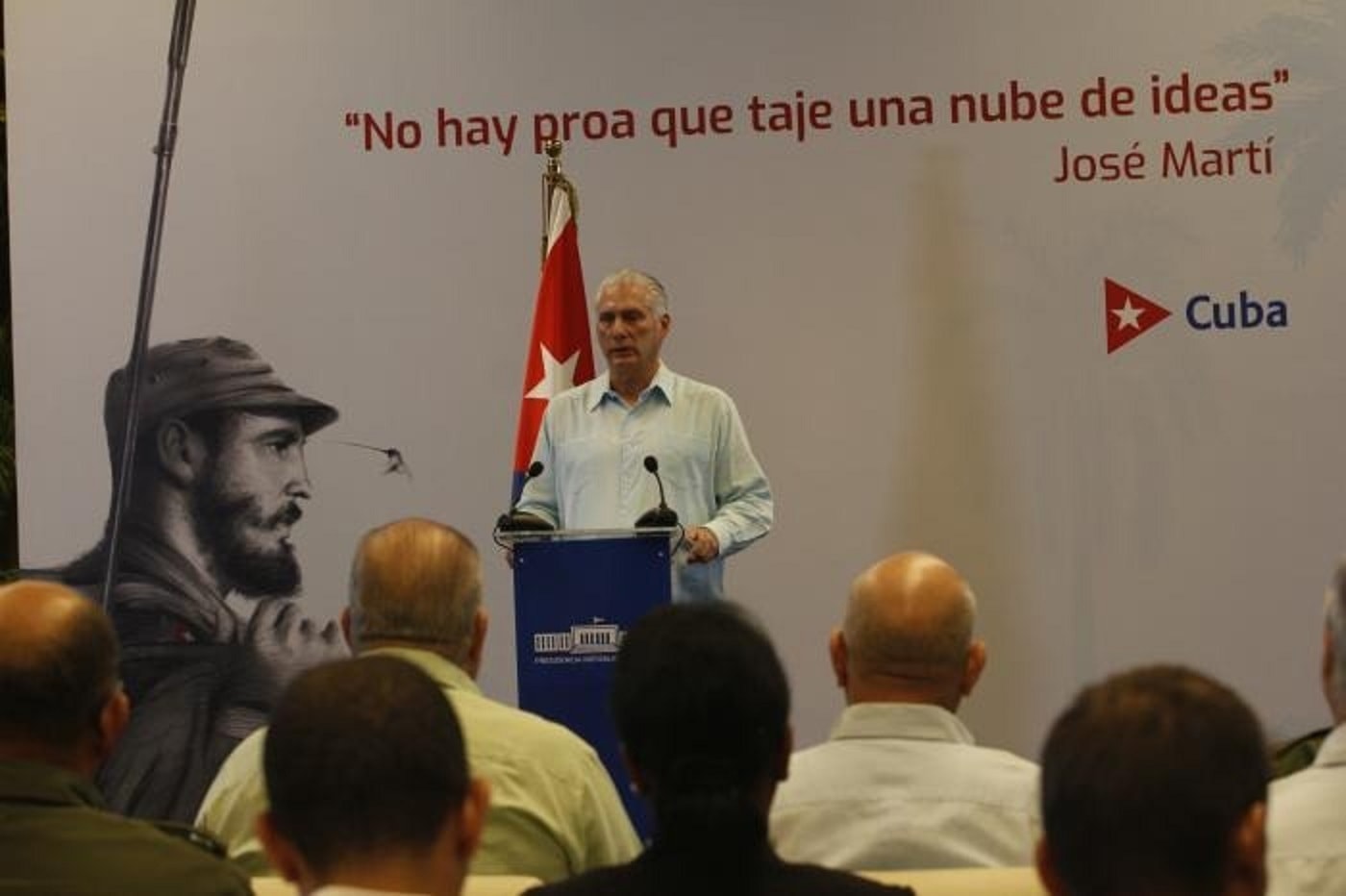 Bí thư thứ nhất Ban Chấp hành Trung ương Đảng Cộng sản kiêm Chủ tịch Cộng hòa Cuba, Miguel Díaz-Canel Bermúdez,