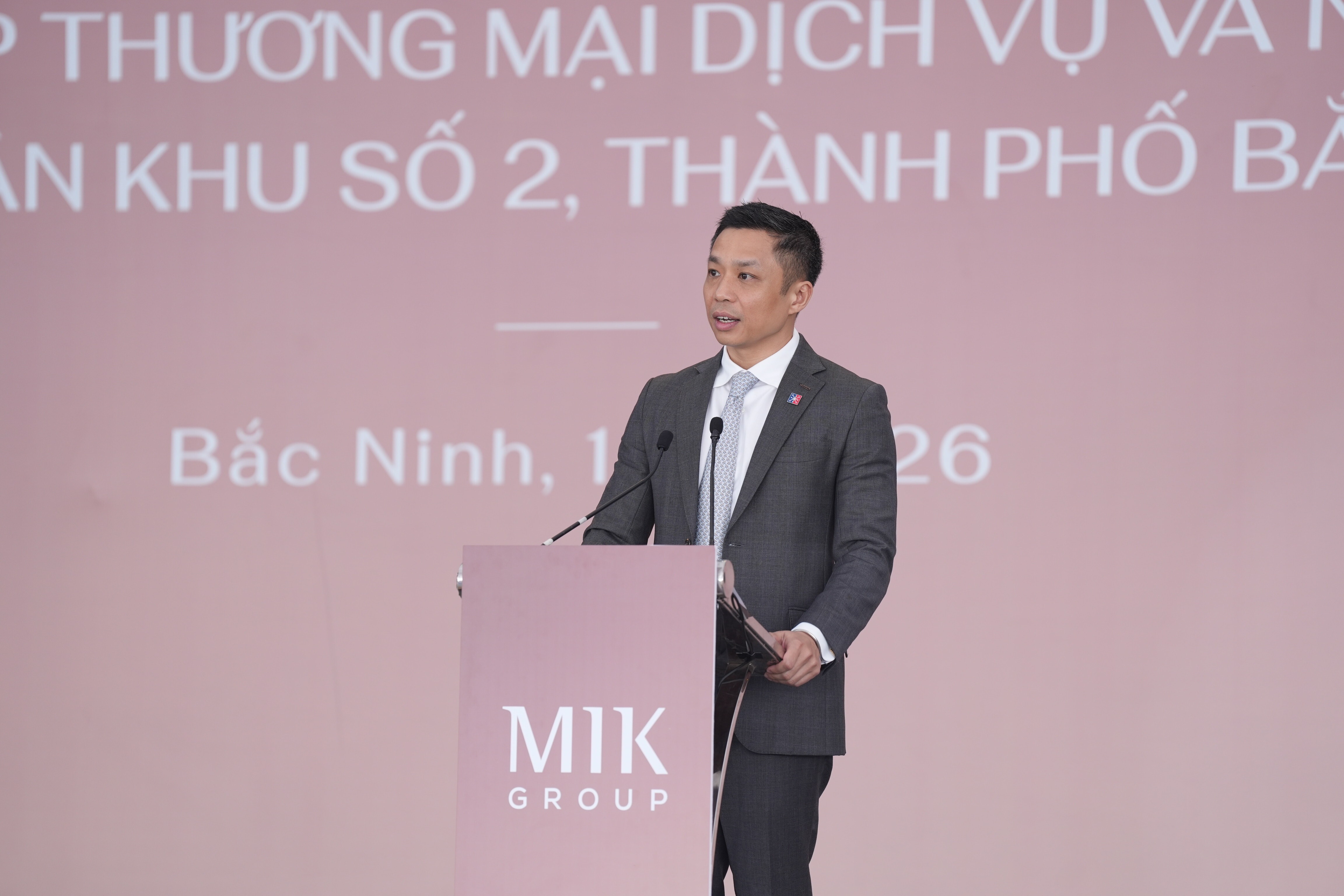 ông Nguyễn Dũng Minh - Phó tổng giám đốc MIK Group phát biểu tại buổi lễ.