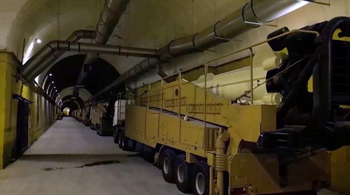 Trước đó, Iran đã công bố video ghi lại hình ảnh bên trong cơ sở ngầm lớn nhất của mình. (Nguồn: Reuters)