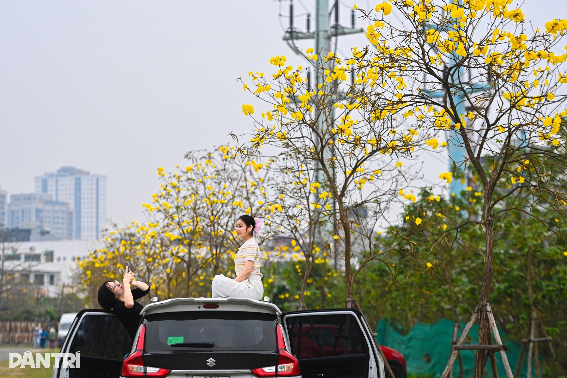 Hà Nội lãng mạn mùa hoa khoe sắc - 15 Hà Nội lãng mạn mùa hoa khoe sắc - 15