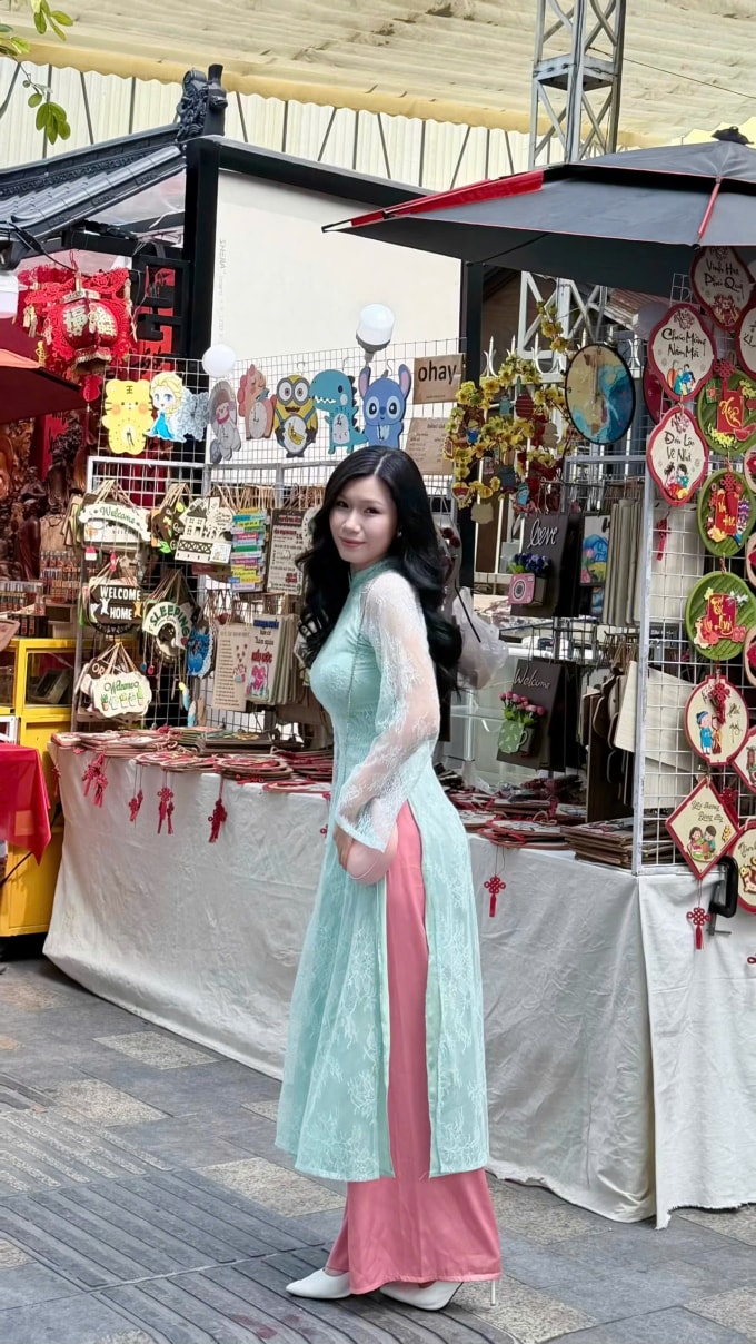 Sau khi giảm 27 kg, Oanh tự tin mặc trang phục yêu thích, khoe ba vòng thon gọn. Ảnh: Nhân vật cung cấp