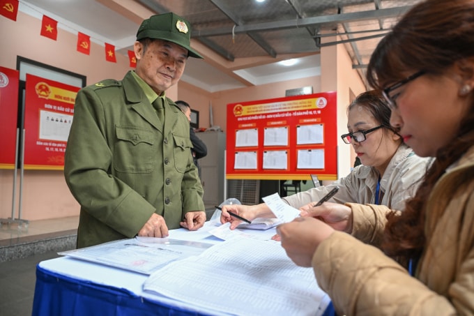 Phường Đống Đa, Hà Nội kiểm tra công tác bầu cử. Ảnh: Giang Huy