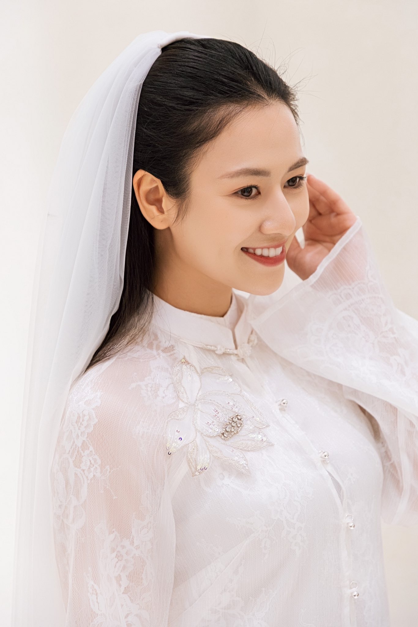 Chuyện tình 9 năm đầy lãng mạn của cặp đôi diễn viên phim giờ vàng VTV- Ảnh 4.