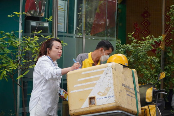 Mua hàng online không còn rẻ - Ảnh 1.