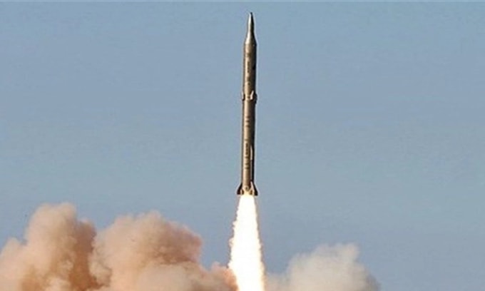 Vụ phóng tên lửa Sejjil trong bức ảnh đăng hồi tháng 6/2025. Ảnh: Tasnim