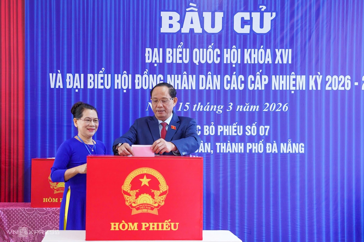 z7621481872954-d759165d3f08de2-2647-3827