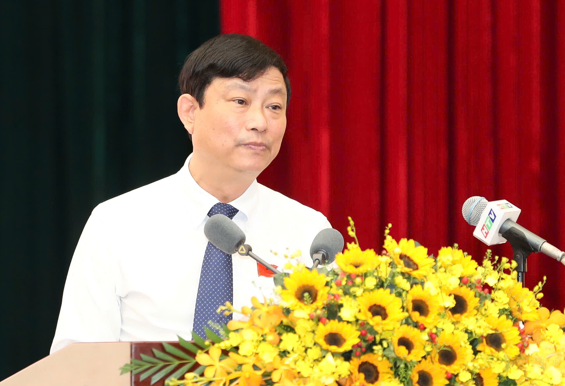 TPHCM phân công trực điều hành bầu cử xuyên suốt từ 7 giờ ngày 15-3 - Ảnh 1.