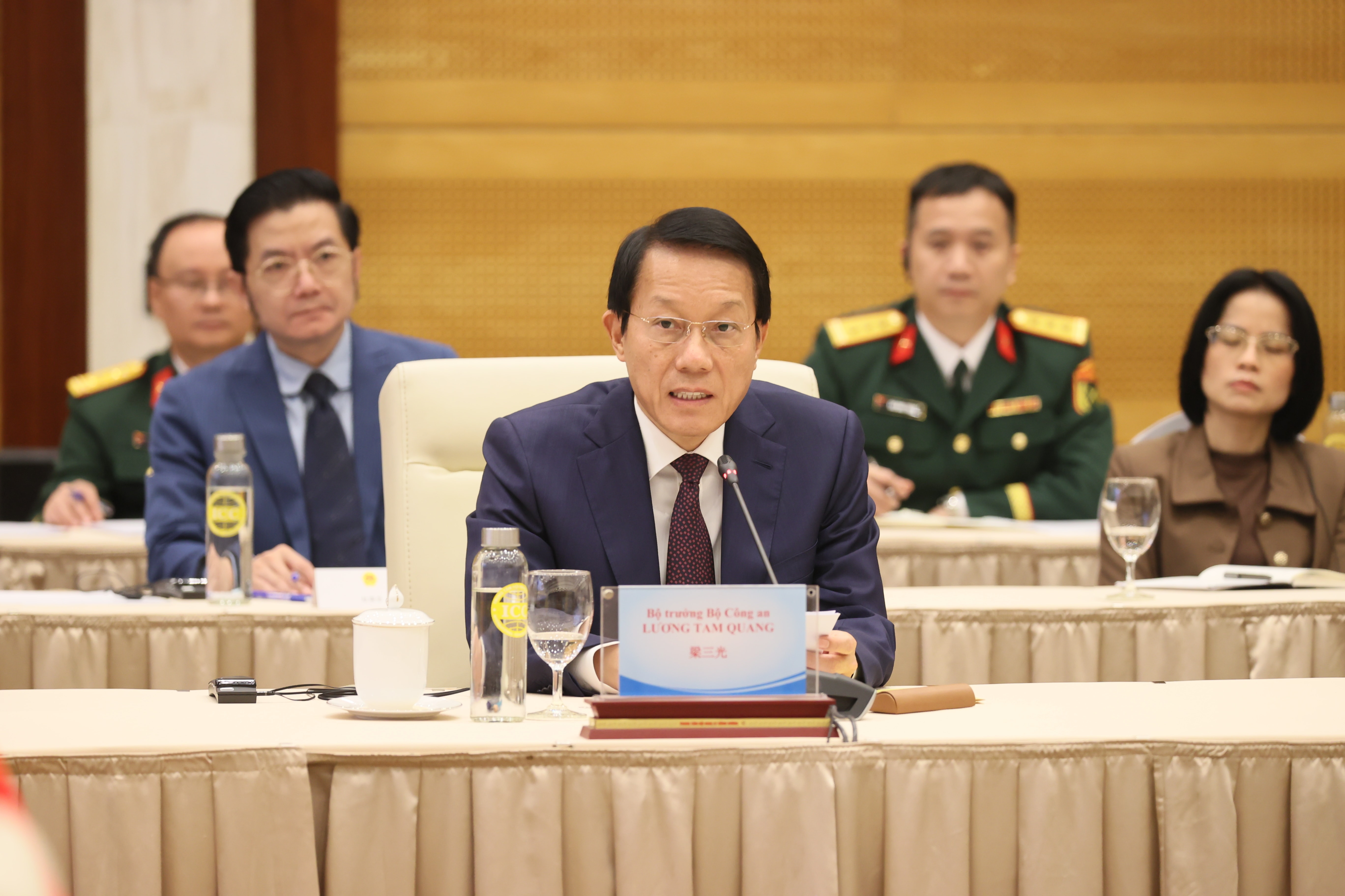 Bộ trưởng Công an Lương Tam Quang.