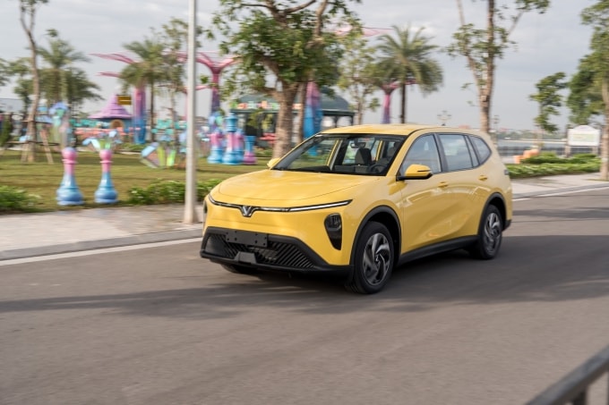 Mẫu xe limo green của VinFast. Ảnh: VinFast