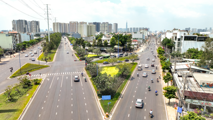 Nút giao Mỹ Thủy đang được đẩy nhanh tiến độ và dự kiến hoàn thành trong năm nay. Ảnh: Phùng Công Minh