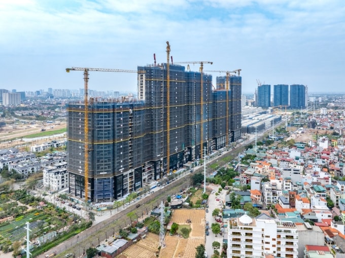 Dự án của Sunshine Group đã cất nóc 3/5 tòa tháp. Ảnh: Sunshine Group