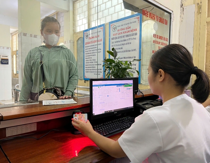 Bệnh viện đa khoa Yên Phong (Bắc Ninh): Tiên phong xây dựng mô hình bệnh viện không giấy tờ ở tuyến cơ sở - Ảnh 2.