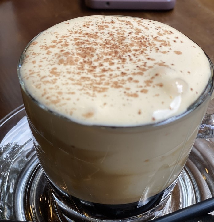 Đen, đá, sữa, bạc xỉu hay cốt dừa: Bản giao hưởng của những cái tôi - Ảnh 2.