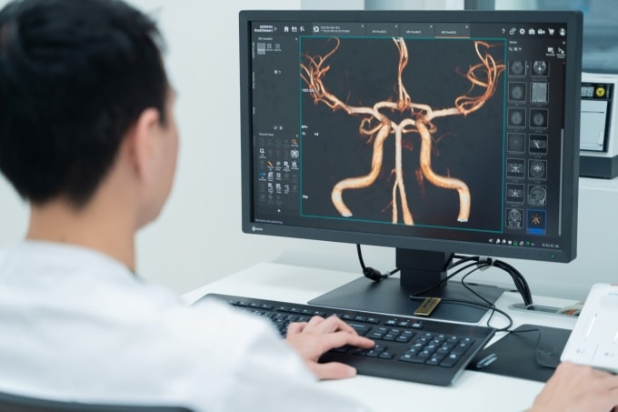 Hình ảnh độ phân giải cao hỗ trợ bác sĩ phát hiện sớm các tổn thương vi thể. Ảnh: Vinmec