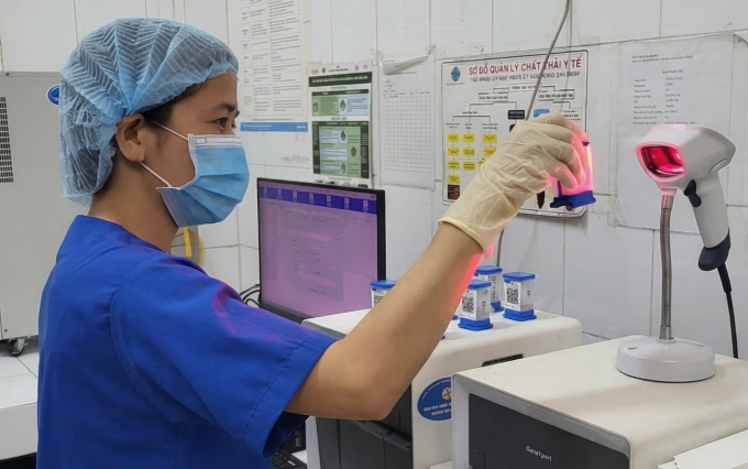 Xét nghiệm bệnh lao. Ảnh: Trung tâm Kiểm soát Bệnh tật TP HCM