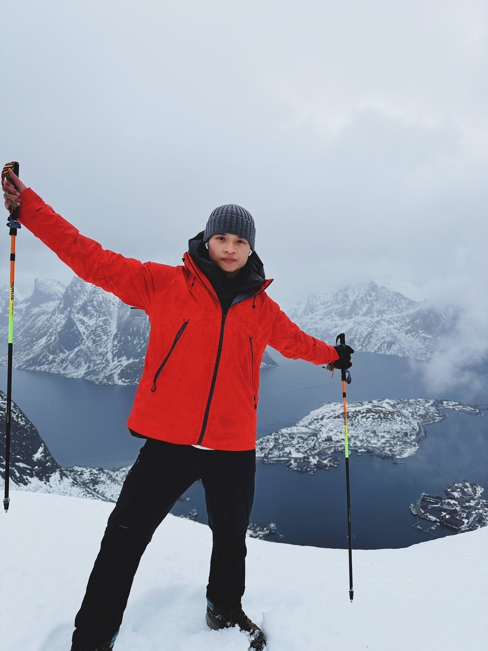 Khách Việt “tưởng chết” khi leo núi tuyết Na Uy, cứu hộ phải dò vị trí tìm - 1