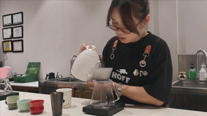 Gu thưởng thức mới của người trẻ từ ly cà phê đặc sản - Ảnh 6.