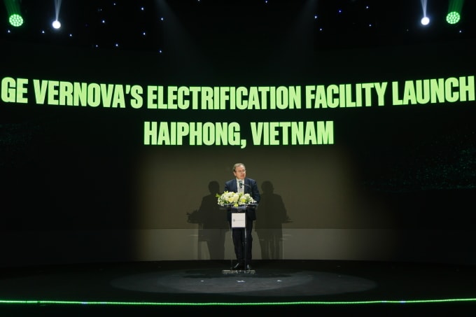 CEO mảng điện khí hóa toàn cầu của GE Vernova phát biểu trong lễ khởi công xây dựng nhà máy tại Hải Phòng, hôm 10/3. Ảnh: GE Vernova