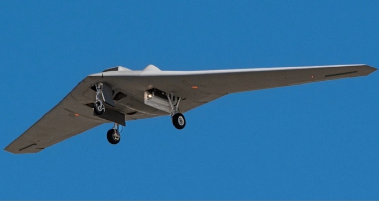 Máy bay không người lái trinh sát tàng hình RQ-170. Ảnh Military Watch