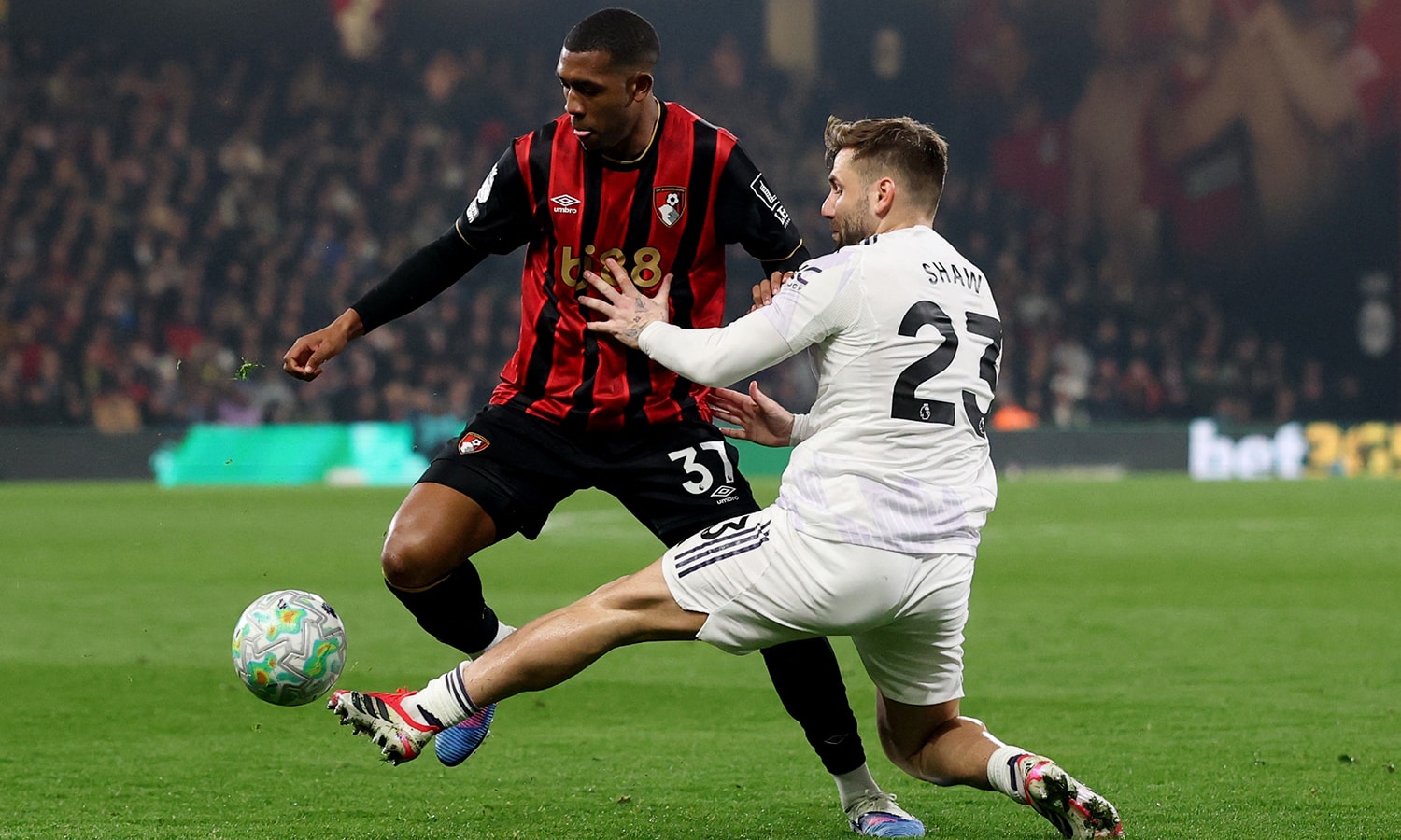 Bournemouth cầm hoà Man Utd. (Ảnh: Reuters)