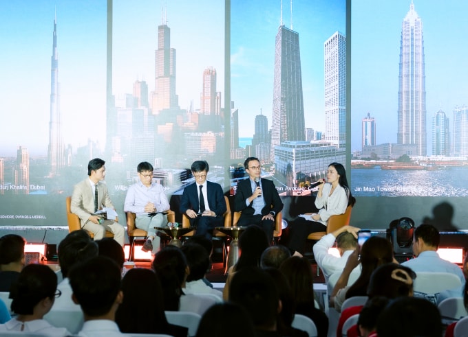 Các chuyên gia tại sự kiện. Ảnh: SJ Group