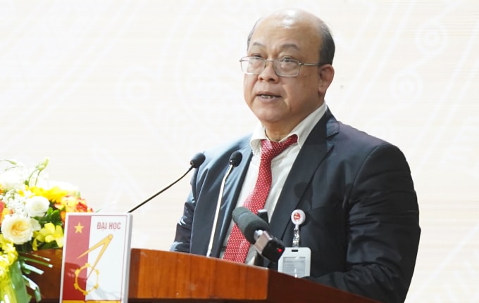 Giám đốc ĐH Bách Khoa Hà Nội Huỳnh Quyết Thắng. Ảnh: Lưu Quý