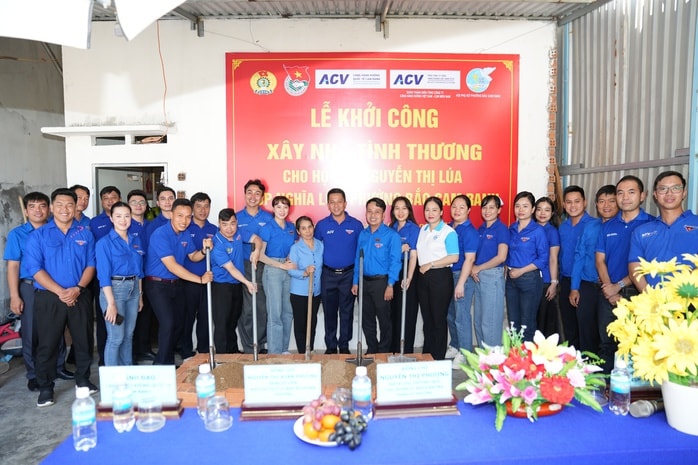 Báo Người Lao Động và ACV hỗ trợ Vùng 4 Hải Quân với quà tặng ý nghĩa 2026 - Ảnh 2.