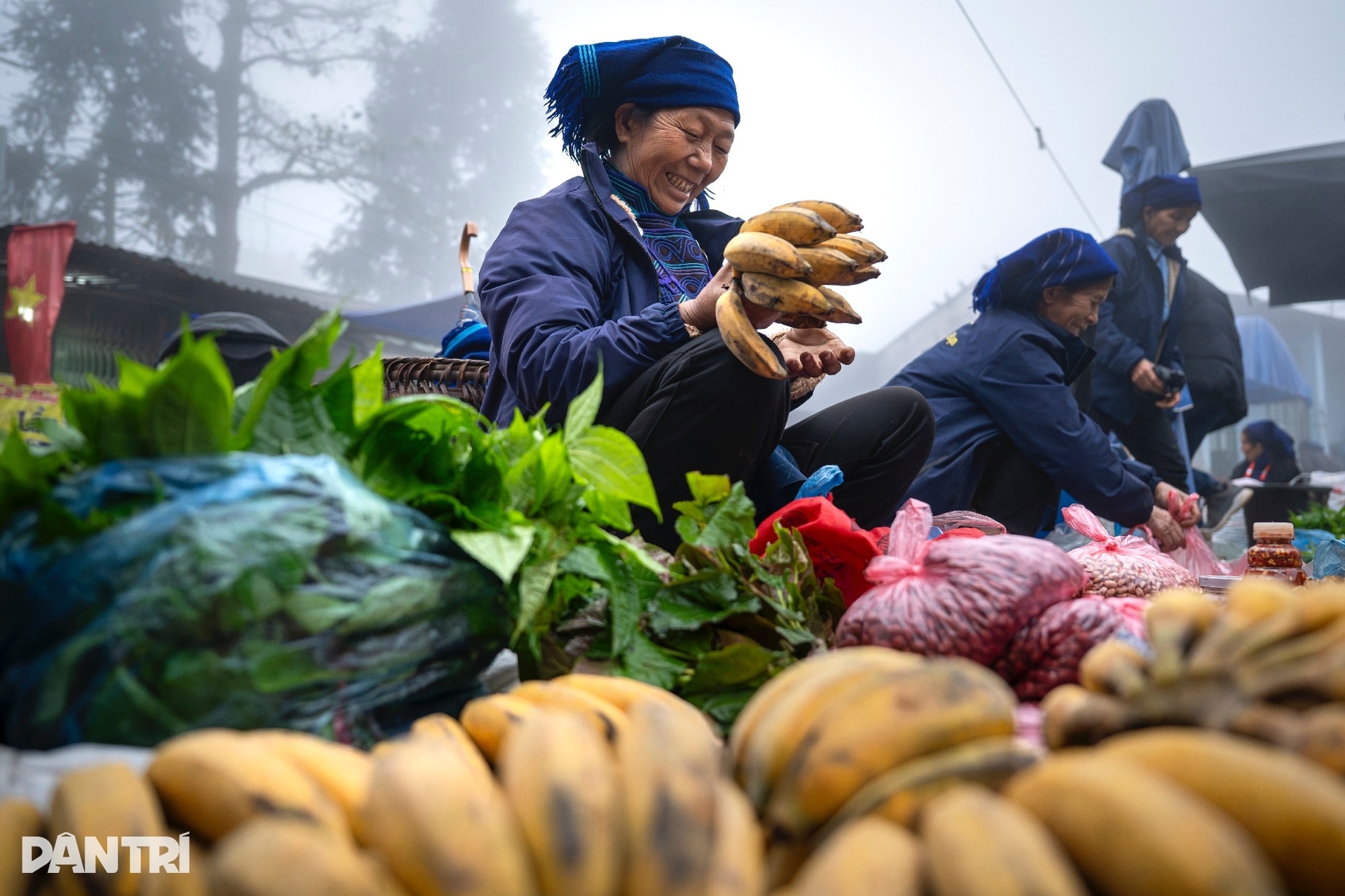 Chợ phiên ở độ cao 2.000m nhộn nhịp tiếng gà, tiếng lợn giữa núi rừng - 5