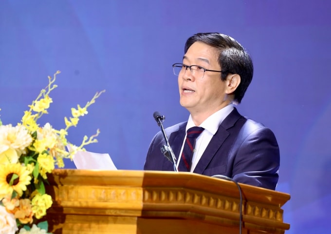 Vụ trưởng Thái Văn Tài tại buổi bế mạc và trao giải cuộc thi khoa học kỹ thuật quốc gia, chiều 2/23. Ảnh: Ban tổ chức