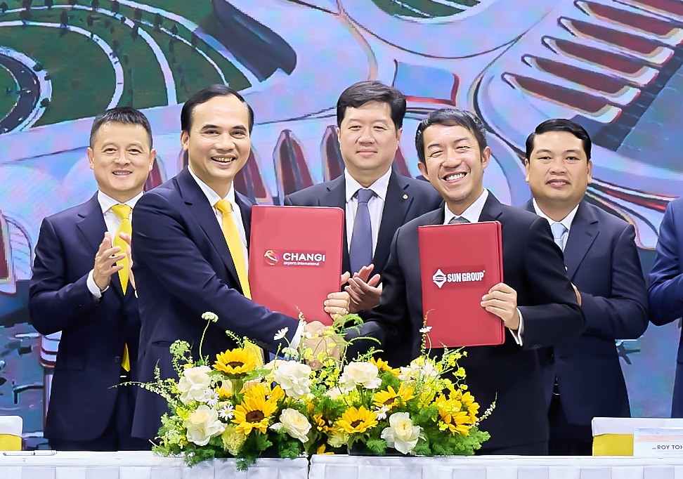 Sun Group hợp tác Changi vận hành sân bay Phú Quốc theo chuẩn 5 sao - Ảnh 2.
