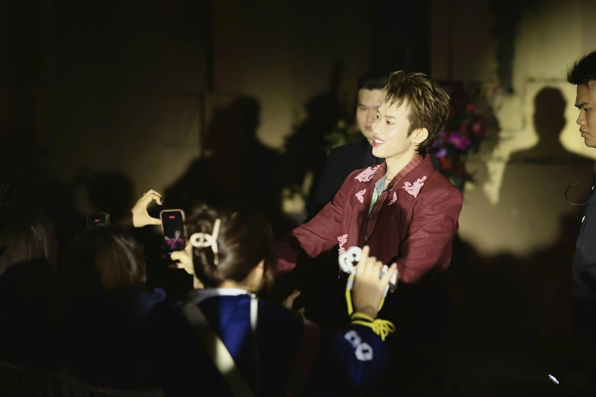 kay trần ảnh 1 kay tran anh 1