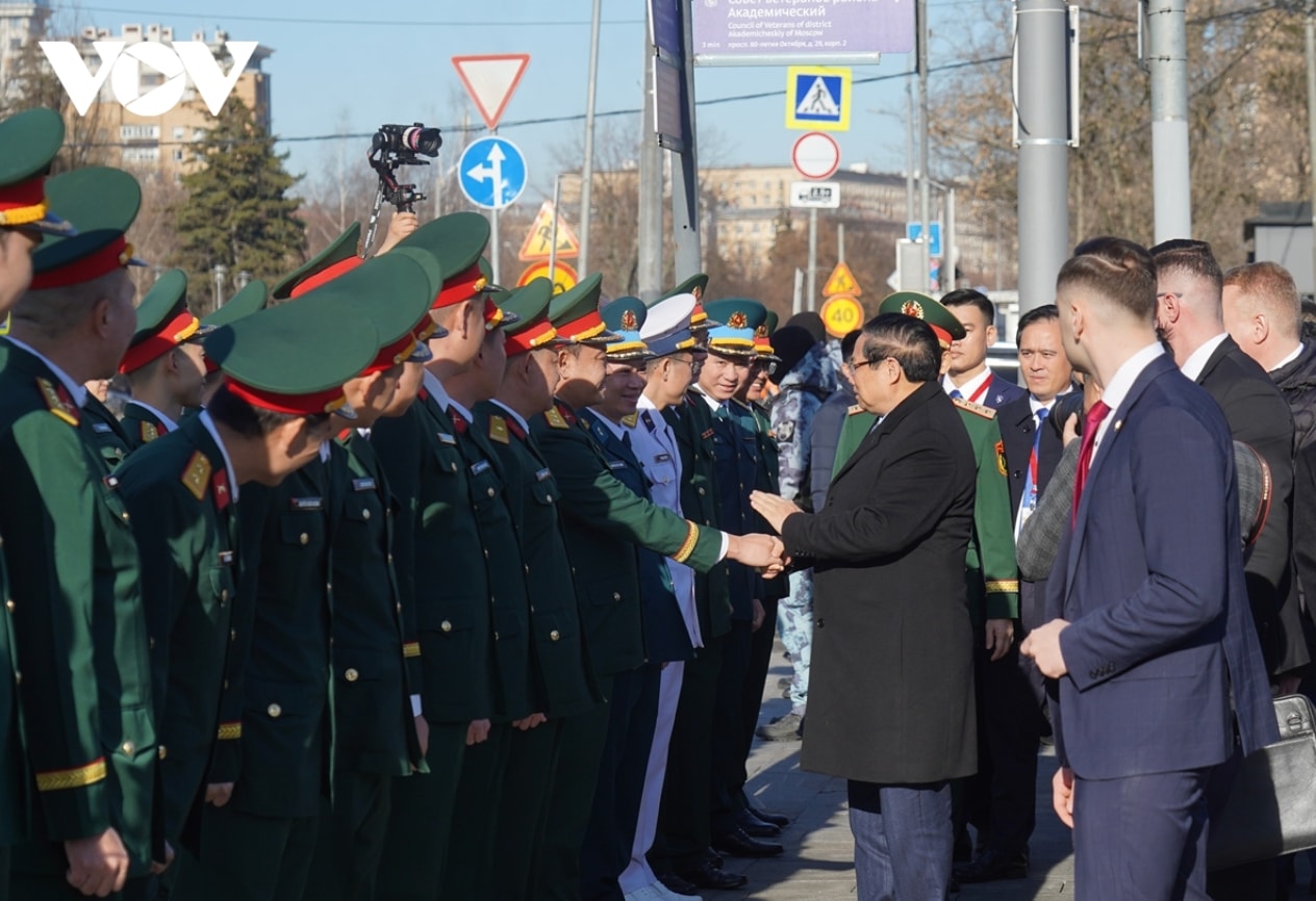 Thủ tướng Phạm Minh Chính và đoàn đại biểu cấp cao Việt Nam trong chuyến thăm Liên bang Nga.