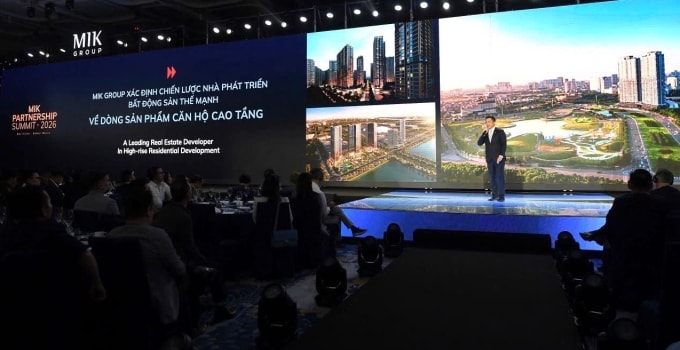 Phó tổng giám đốc MIK Group chia sẻ về đinh hướng chiến lược trong giai đoạn mới. Ảnh: MIK Group