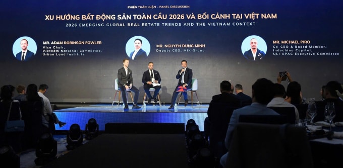 Các chuyên gia chia sẻ góc nhìn về triển vọng thị trường, xu hướng phát triển năm 2026. Ảnh: MIK Group