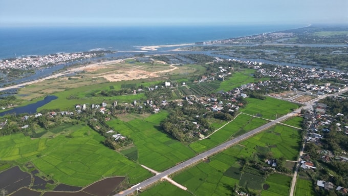 Dự án Coastal Quảng Ngãi được xây dựng trên địa bàn xã Tư Nghĩa. Ảnh: Phương Minh