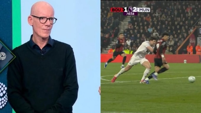 Cựu trọng tài Dermot Gallagher và tình huống Maguire kéo ngã Evanilson trong trận Man Utd hòa Bournemouth 2-2 ở vòng 31 Ngoại hạng Anh trên sân Vitality, Boscombe, ngoại ô Bournemouth, Dorset, Anh tối 20/3/2026. Ảnh: Sky Sports