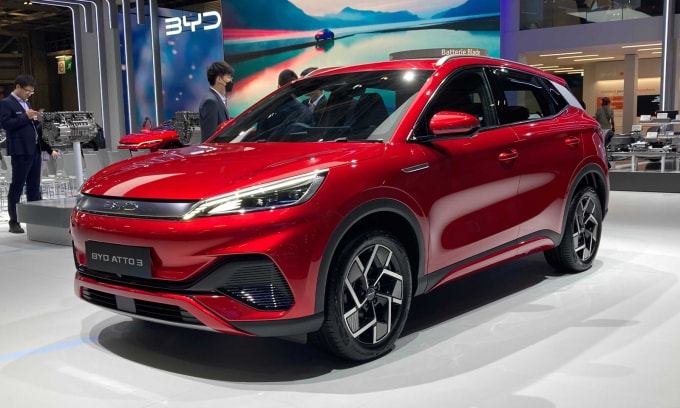 BYD Atto 3 bán tại Anh từ quý I năm nay. Ảnh: Autocar