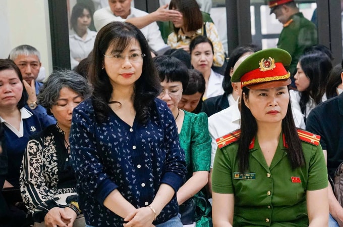 Cựu kế toán trường THCS Ba Đình, Phạm Thị Nguyệt. Ảnh: Danh Lam