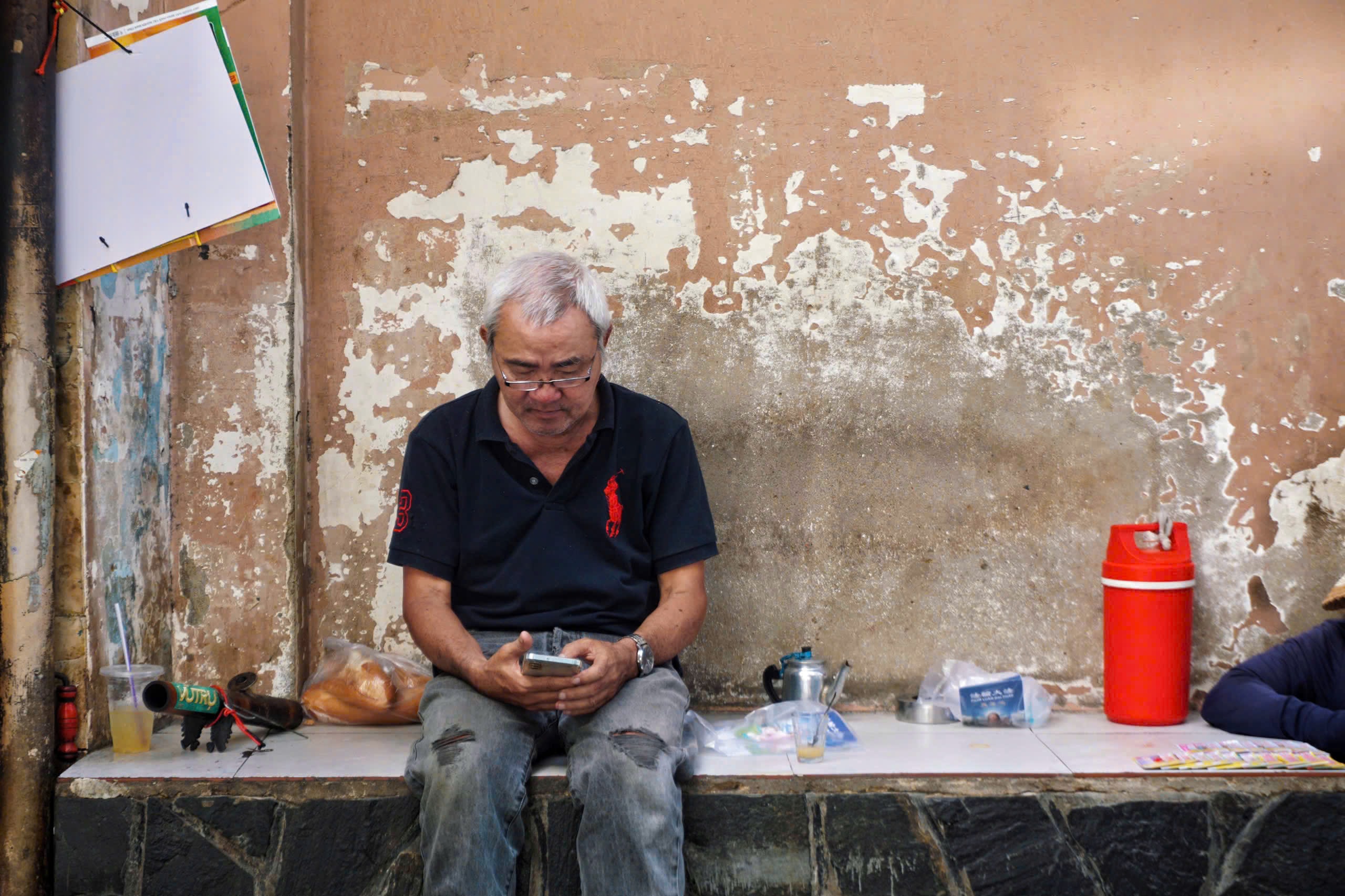 Tìm lại Sài Gòn xưa trong những quán cà phê hơn nửa thế kỷ  - Ảnh 11.