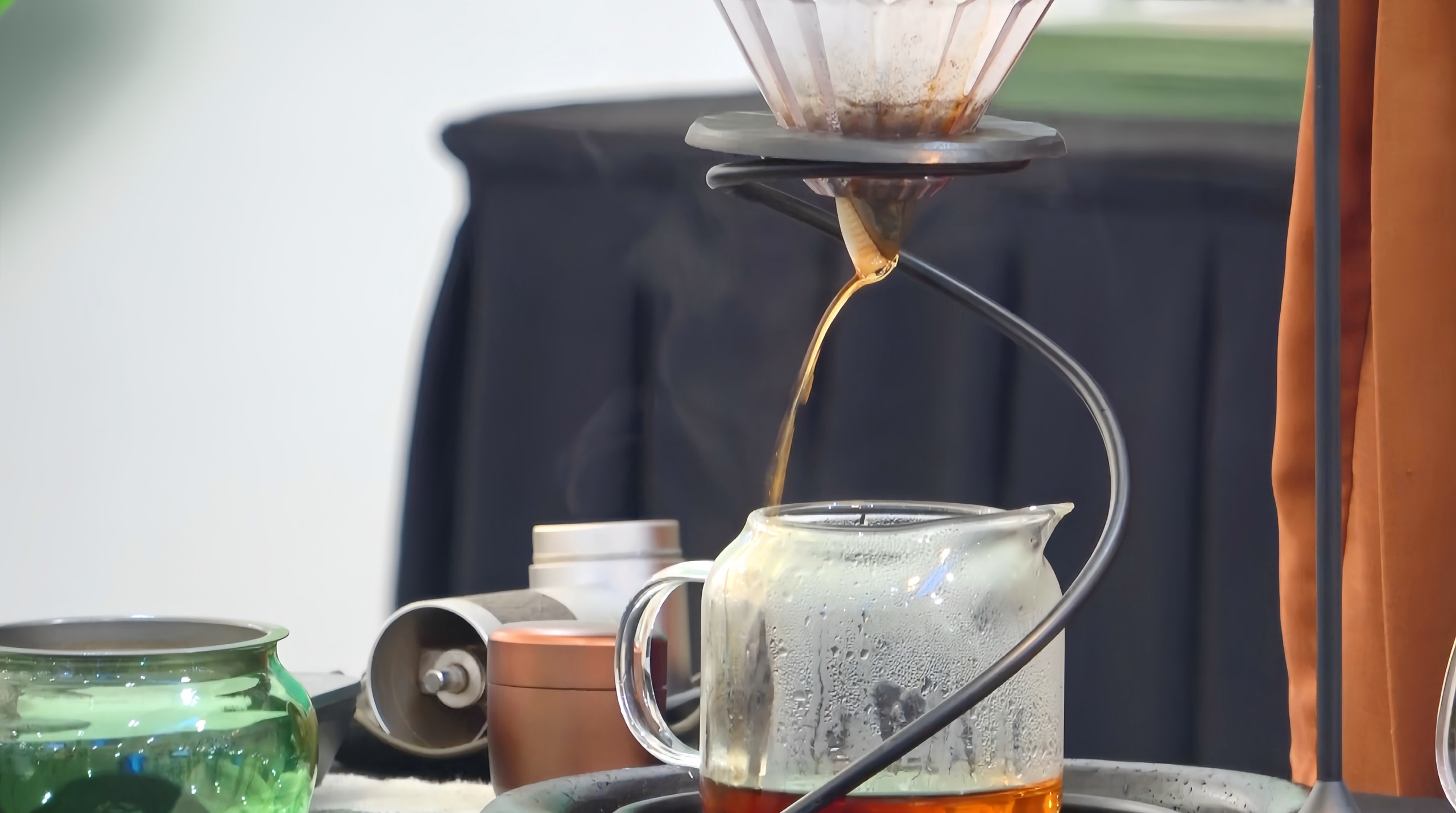 Chiếc cối xay cà phê và chén trà "động" của anh chàng 9X điển trai - Ảnh 5.